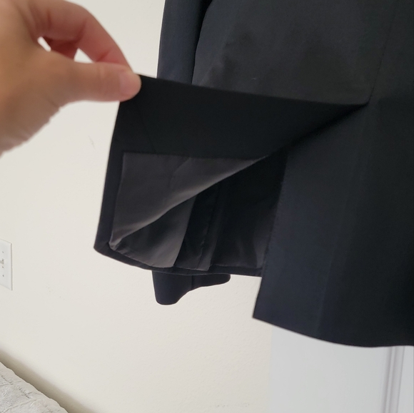 Calvin Klein Classic Black Women's Blazer, Size 8 - Picture 9 of 10